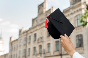 Heads jurídicos e suas equipes cursam instituições mais tradicionais durante a pós-graduação