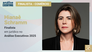 Hianaê Schramm: finalista jurídico no Análise Executivos 2025